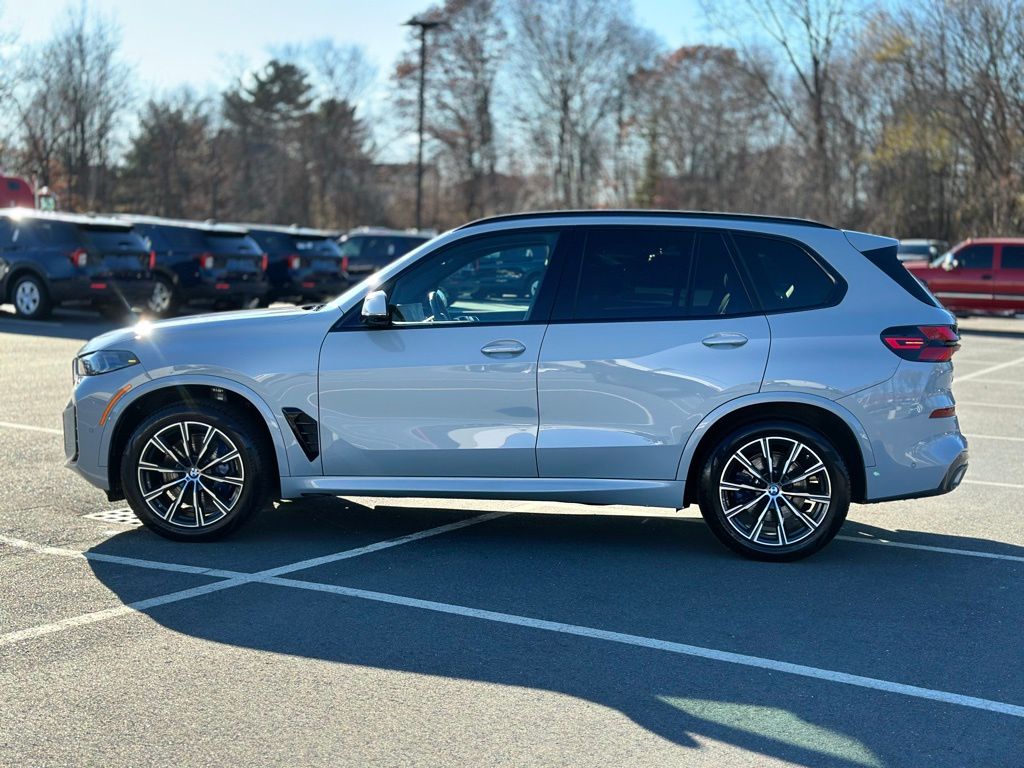 2025 Bmw X5 xDrive40i photo 3