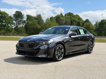 2027 BMW 530i xDrive Sedan