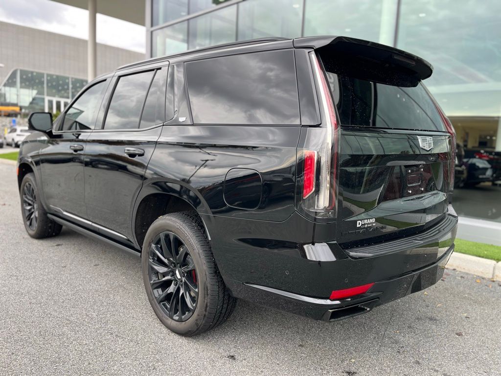 2022 Cadillac Escalade Sport photo 3