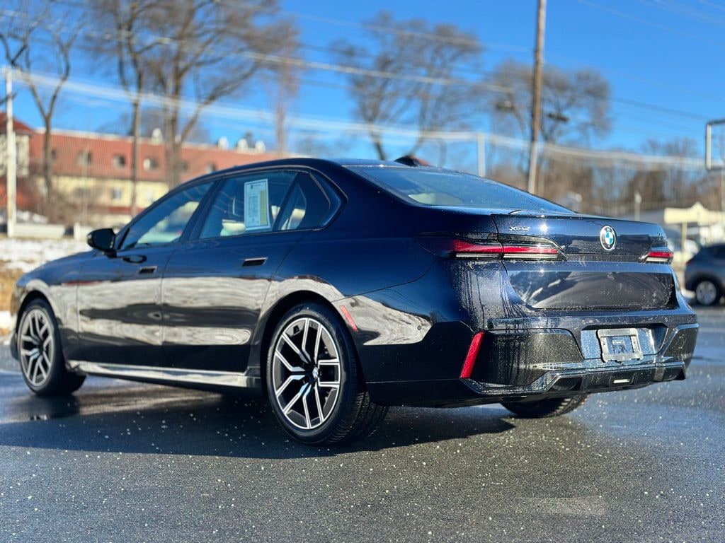 Certified 2025 BMW 740i xDrive Sedan