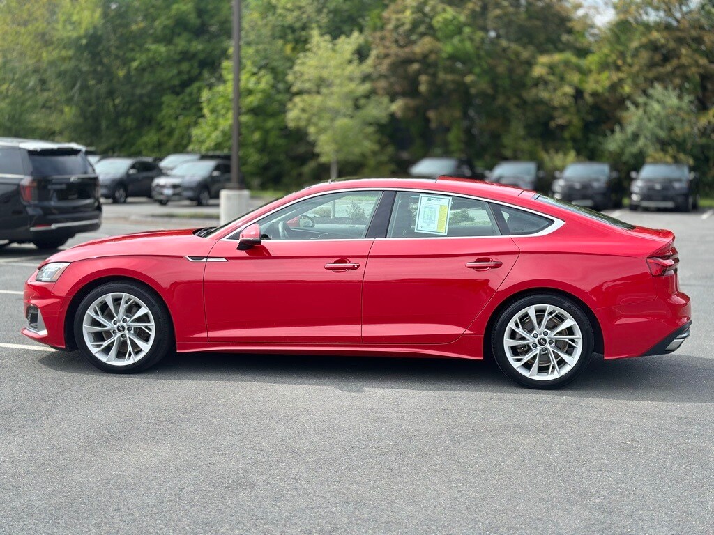 2022 Audi A5 40 Premium photo 3