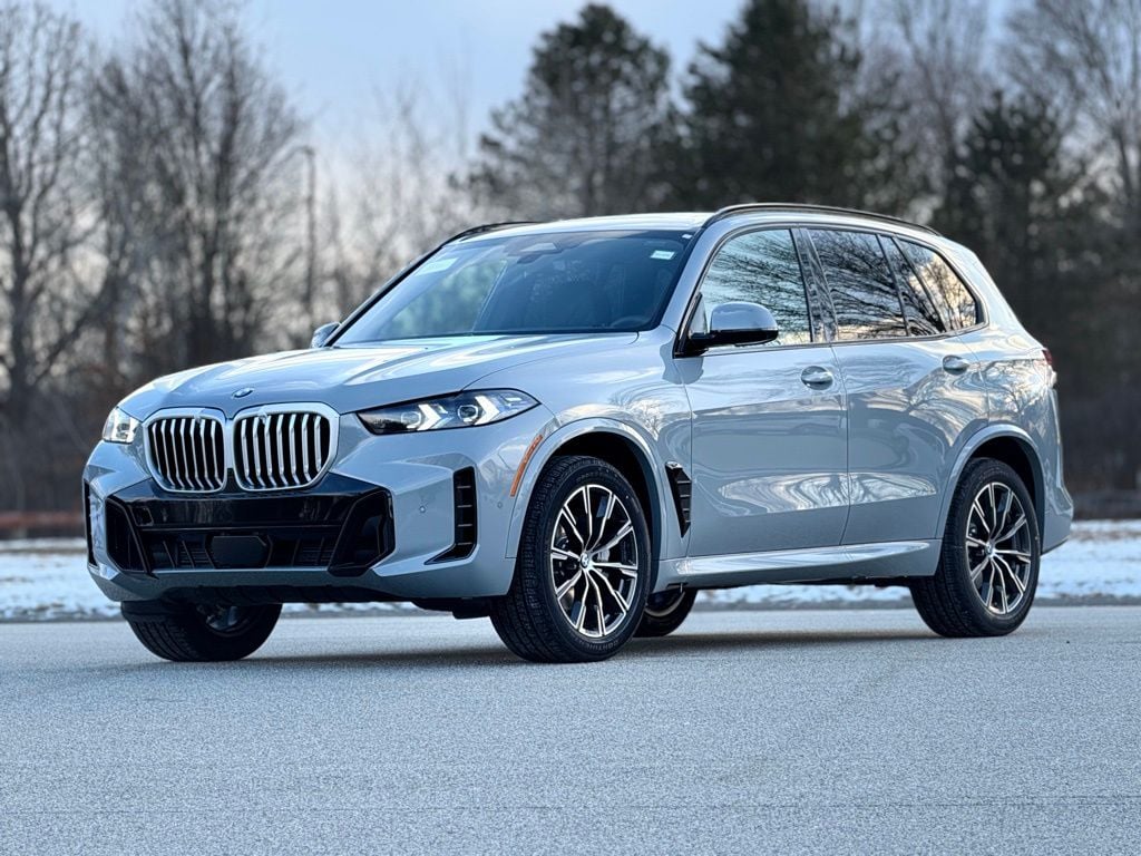 2026 BMW X5 40i's photo