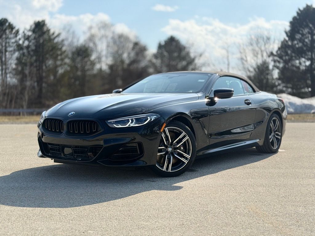 2026 BMW 8 Series 840i xDrive Convertible's photo