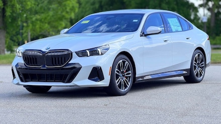 2027 BMW 540i xDrive Sedan