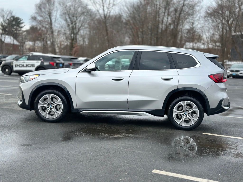 2023 Bmw X1 XDrive28i photo 2