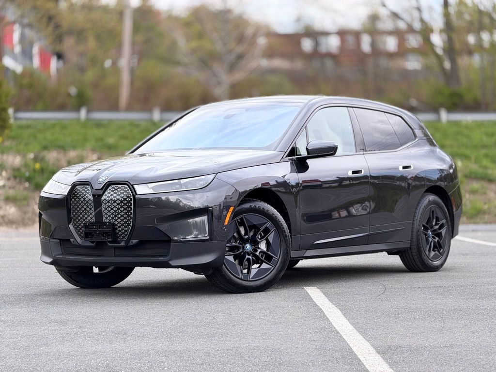 2024 BMW iX