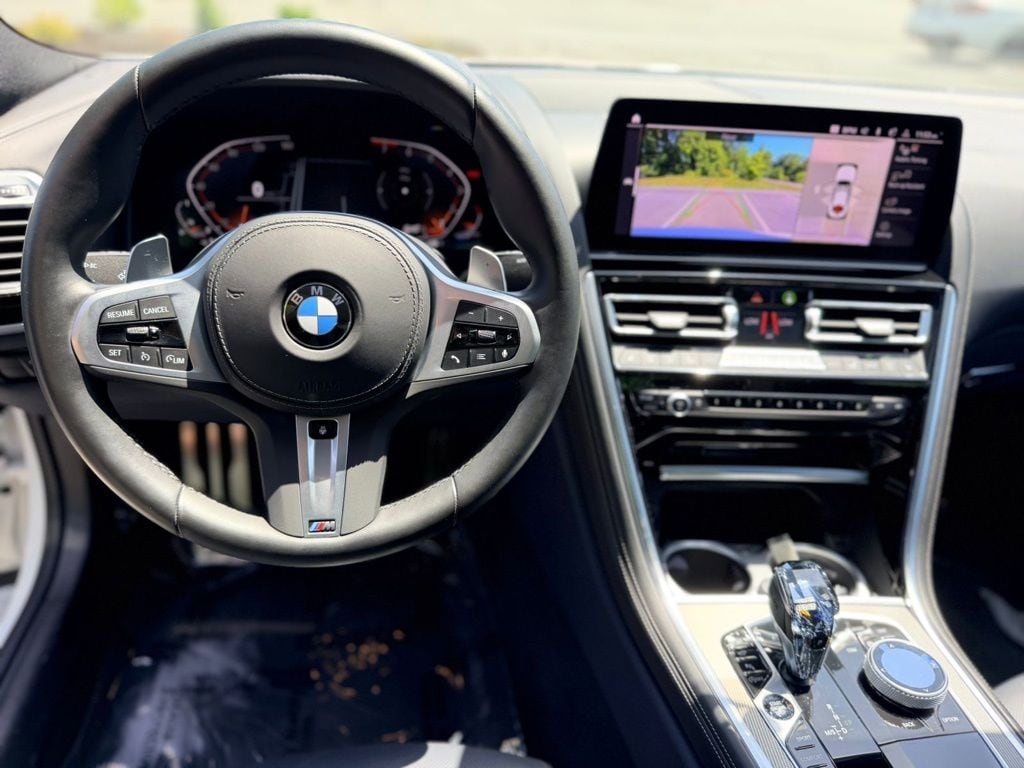 2025 BMW 8 Series 840i - Photo 10