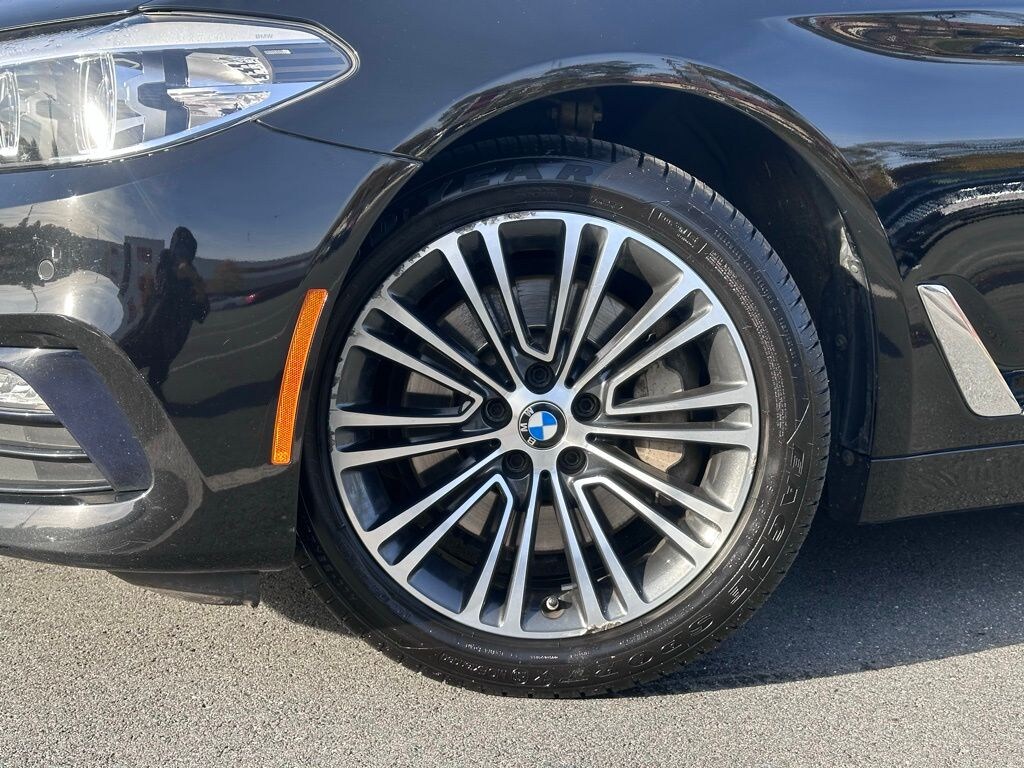 Used 2018 BMW 530i xDrive Sedan