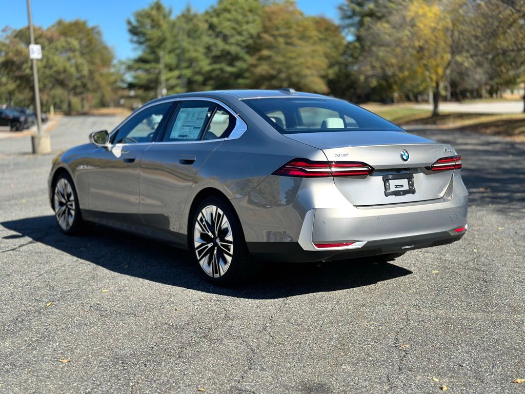 2026 Bmw 530i xDrive photo 4