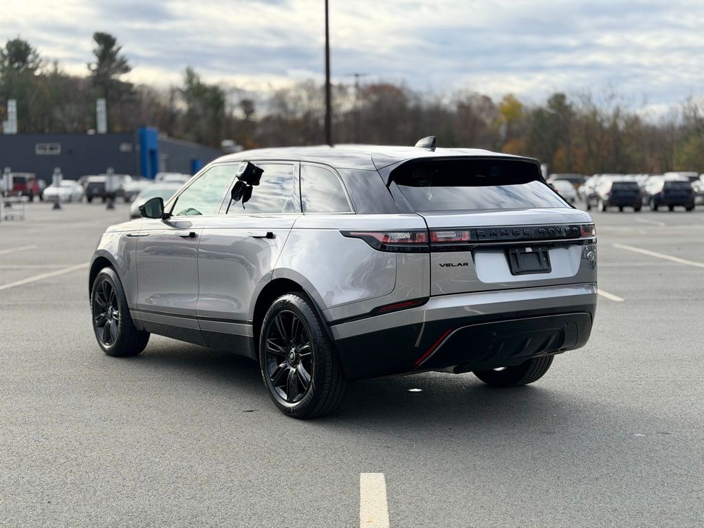 2022 Land Rover Range Rover Velar P250 R-Dynamic S photo 3