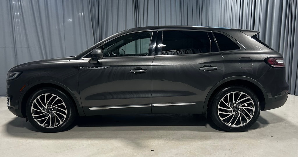 Used 2019 Lincoln Nautilus Reserve with VIN 2LMPJ8L96KBL40078 for sale in Shrewsbury, MA