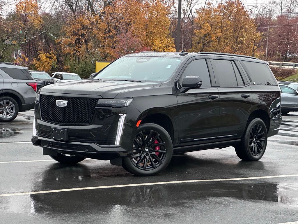 2022 Cadillac Escalade Sport's photo