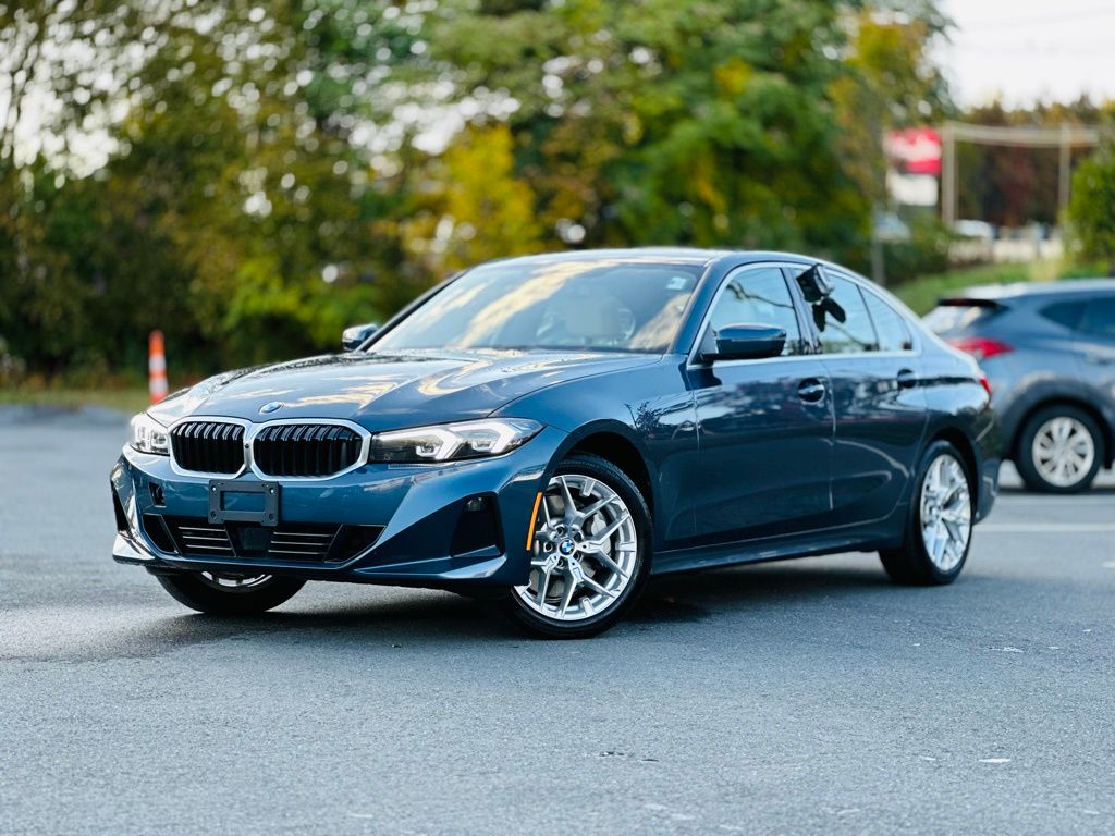 2025 BMW 330i Sedan 