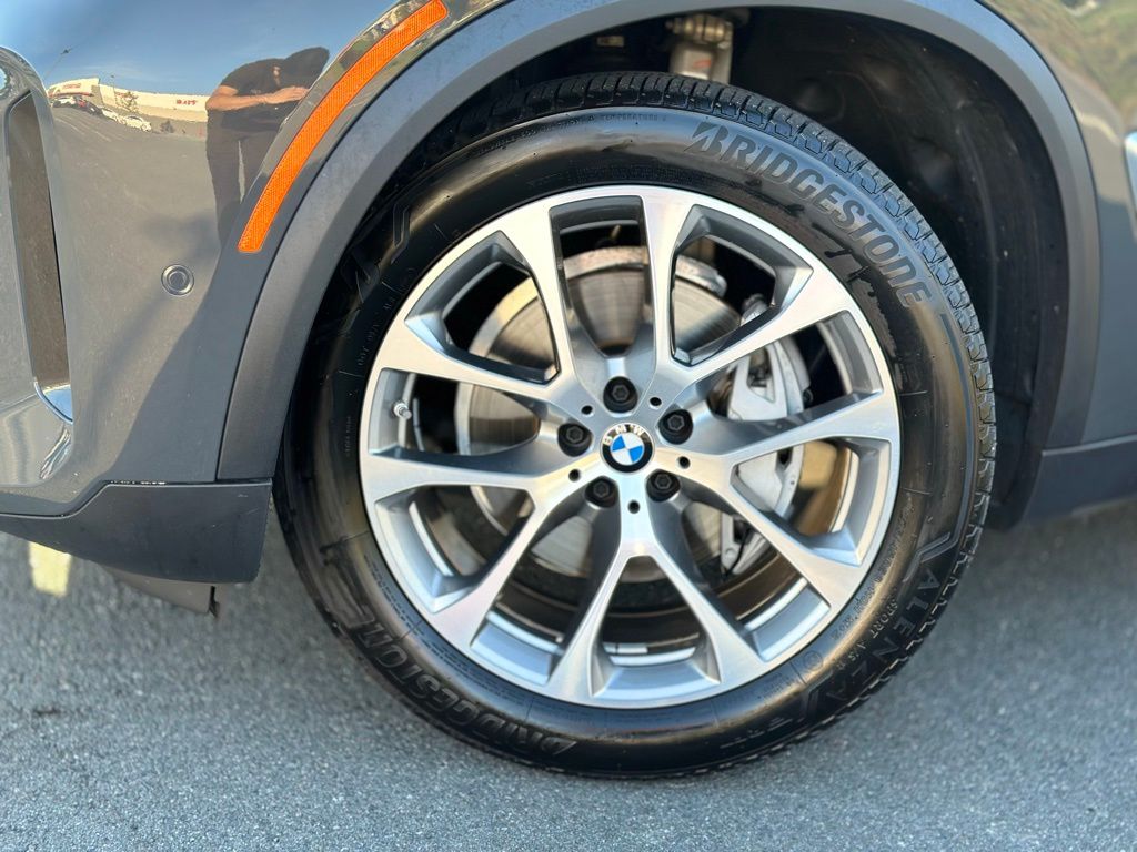 2024 Bmw X5 xDrive40i photo 2