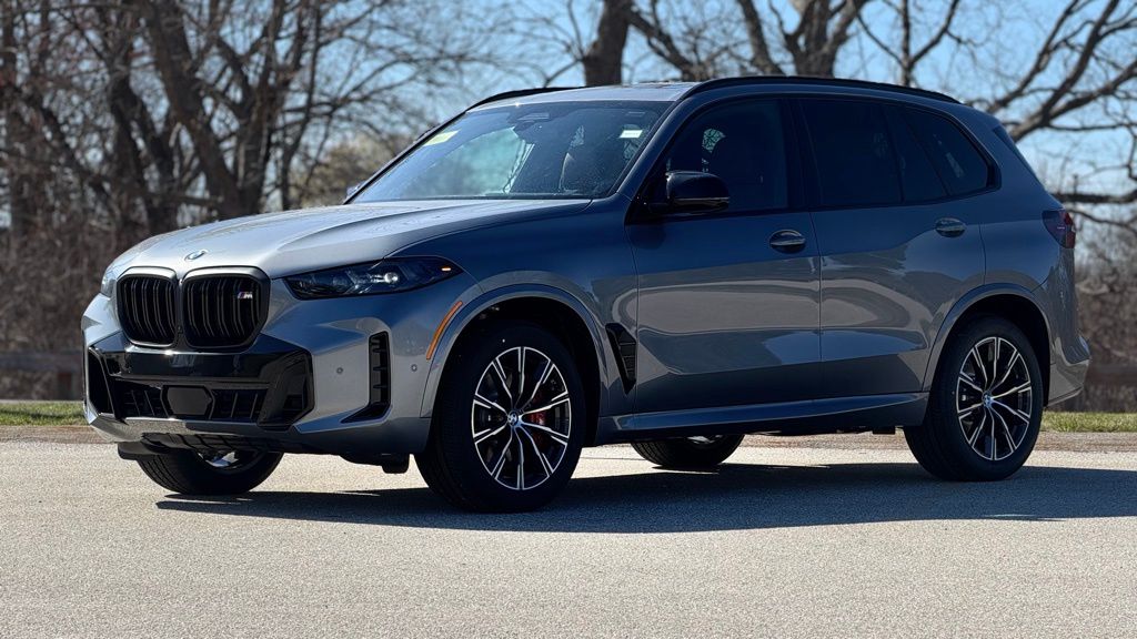 2026 BMW X5 M60i's photo