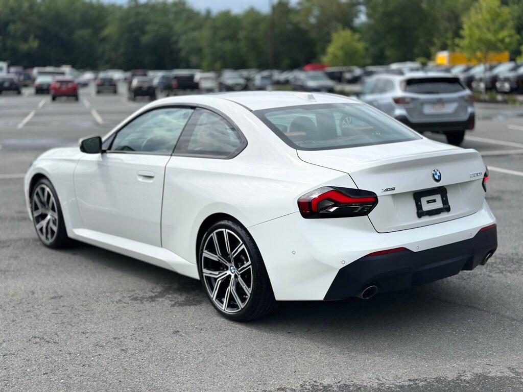 2023 Bmw 230i xDrive Coupe photo 4