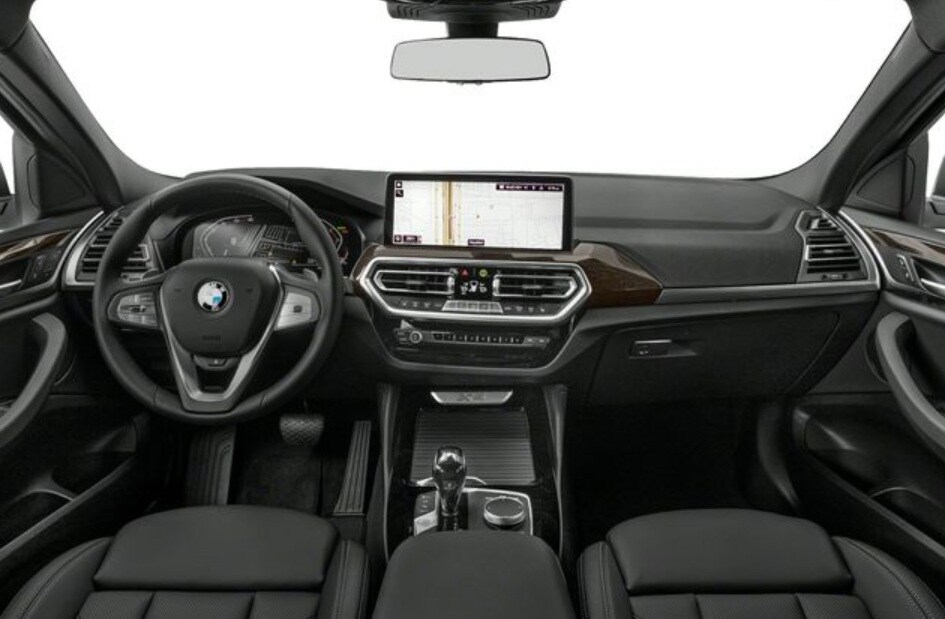 BMW X4 interior and technology
