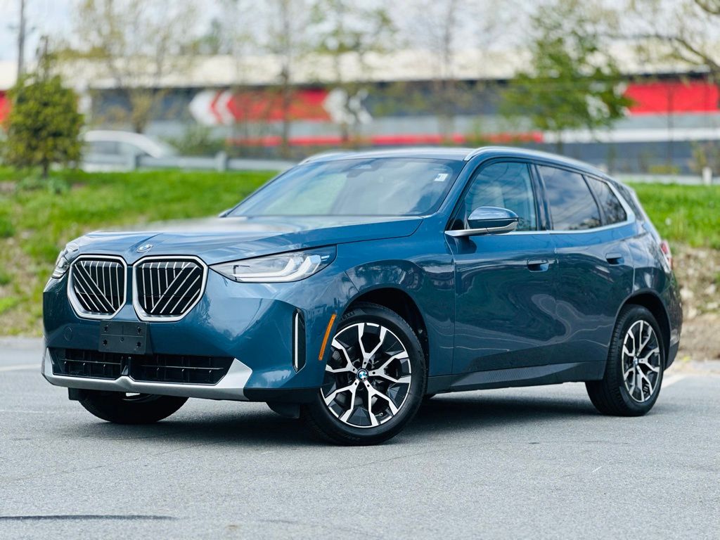2026 BMW X3 30 XDRIVE's photo