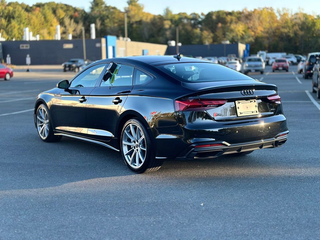 2025 Audi A5 45 S line Premium photo 4
