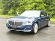  BMW 740i