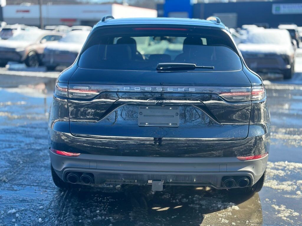 Used 2022 Porsche Cayenne Platinum Edition SUV