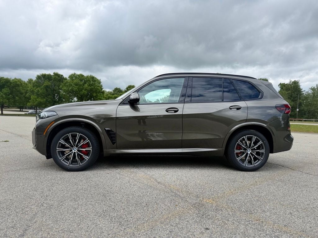 New 2026 BMW X5 xDrive40i SUV