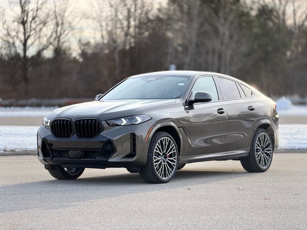 2026 BMW X6 40i's photo