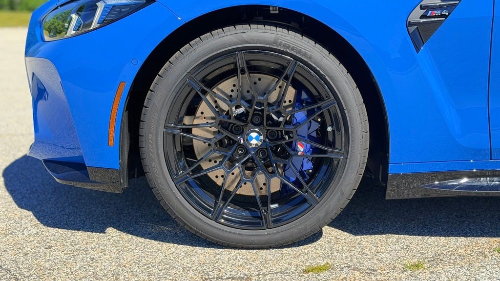 New 2027 BMW M4 Base Coupe