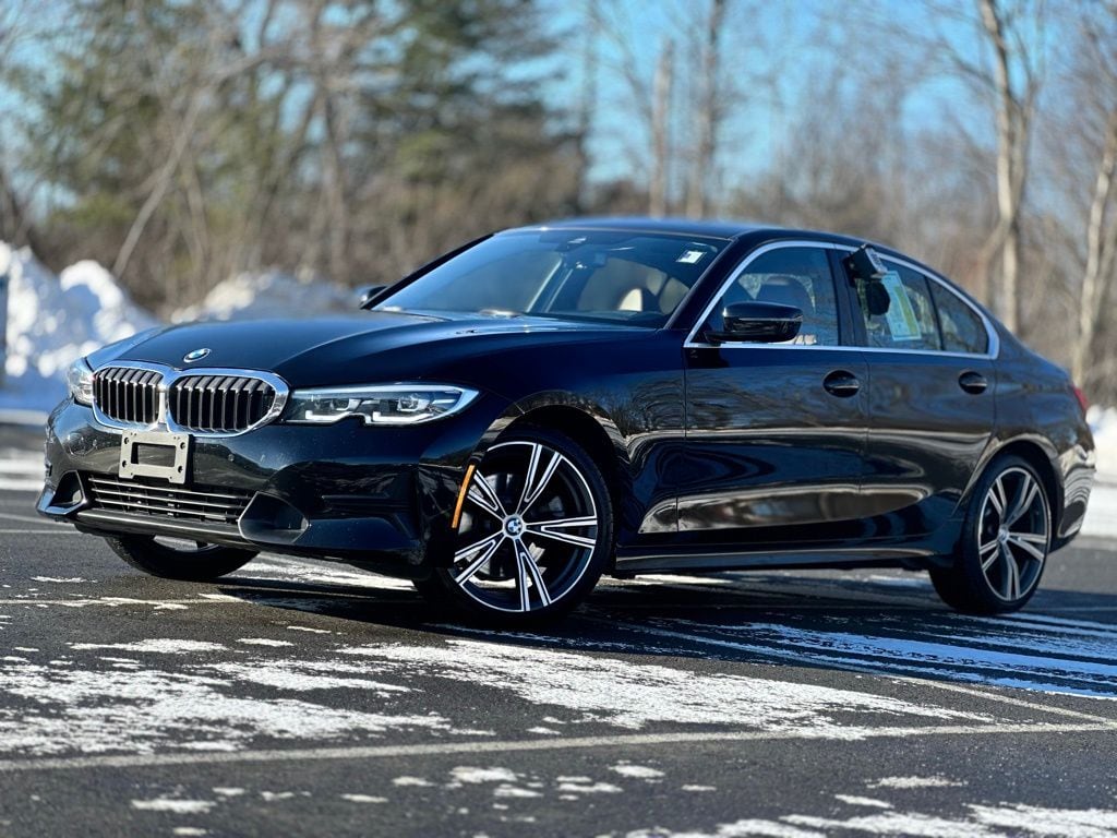2022 BMW 330i Sedan 