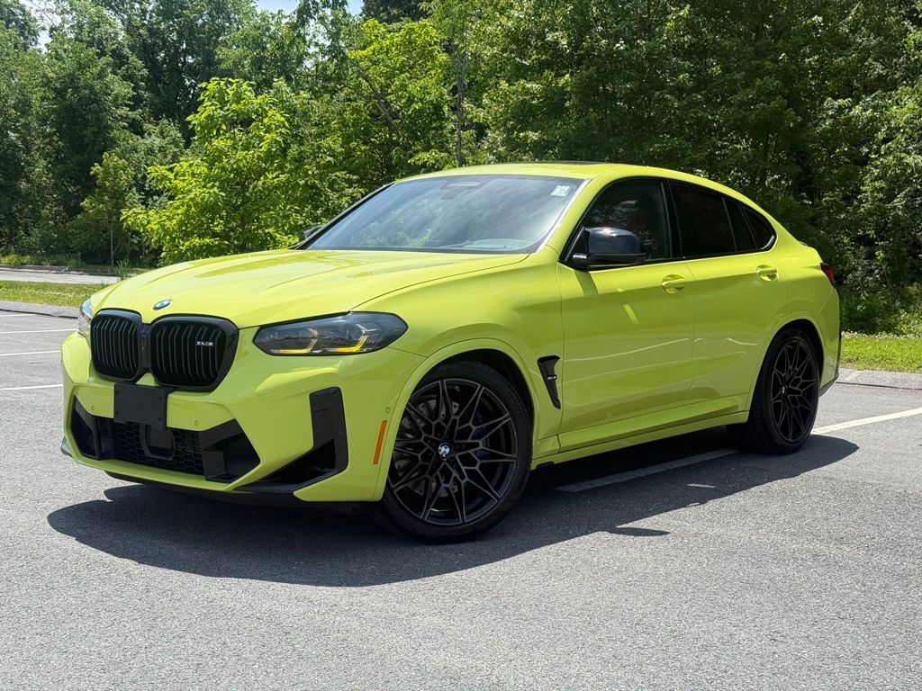 2022 BMW X4 M -'s photo