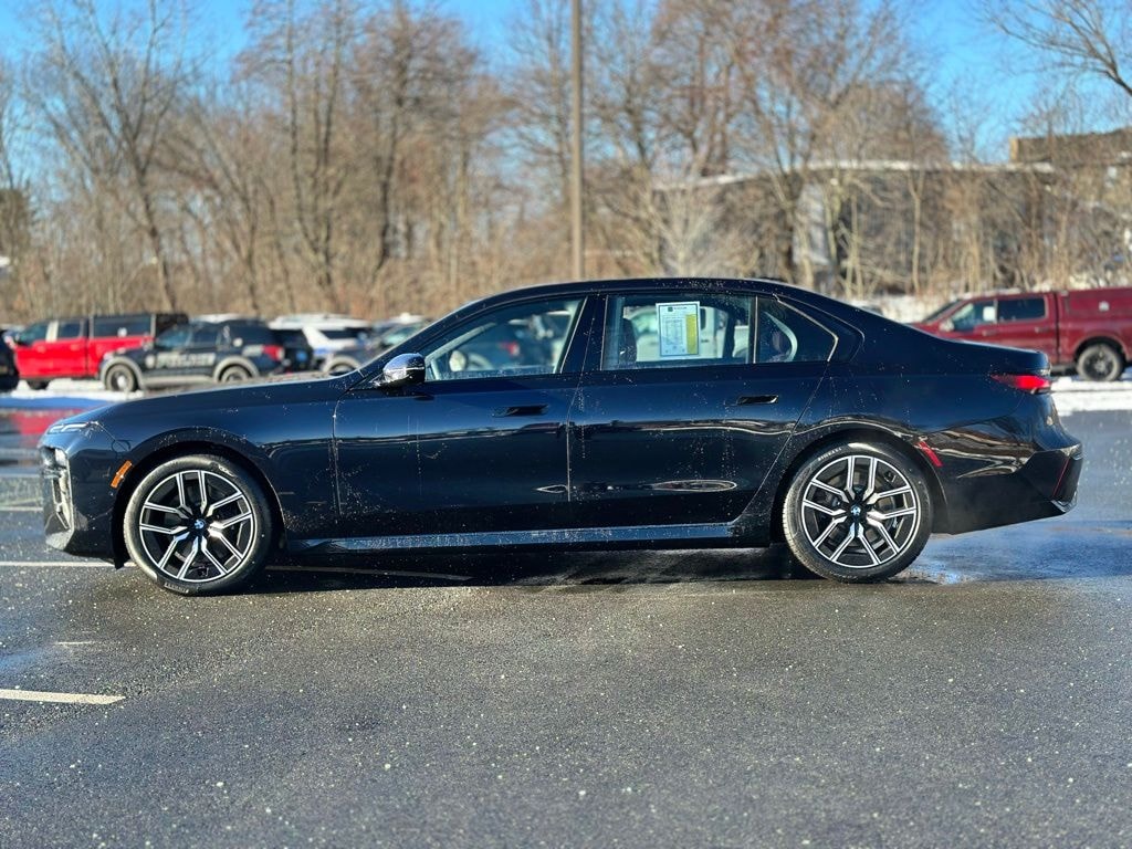 Certified 2025 BMW 740i xDrive Sedan