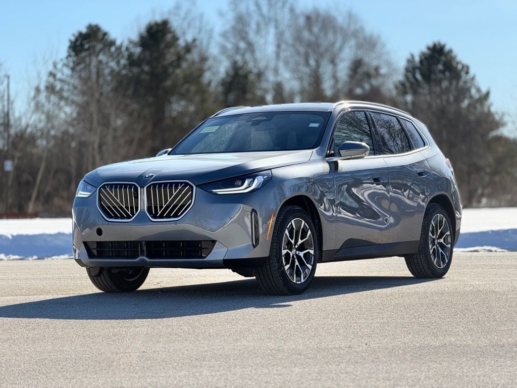2026 BMW X3 30 XDRIVE's photo
