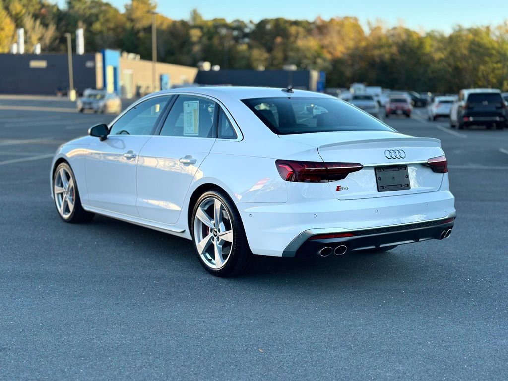 2024 Audi S4 Base Prestige photo 4