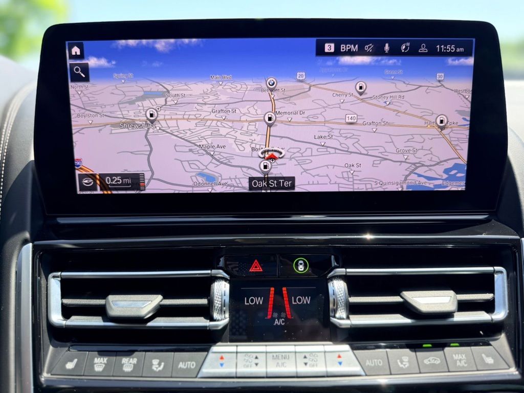 2025 BMW 8 Series 840i - Photo 14