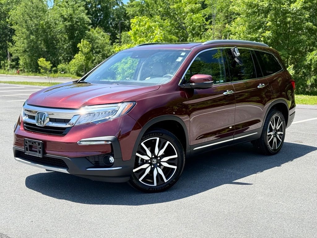 Used 2022 Honda Pilot Touring 8 Passenger SUV
