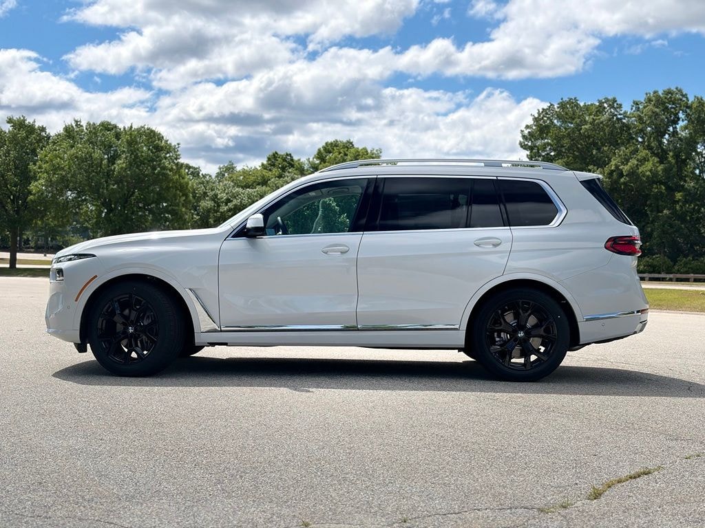 New 2027 BMW X7 xDrive40i SUV