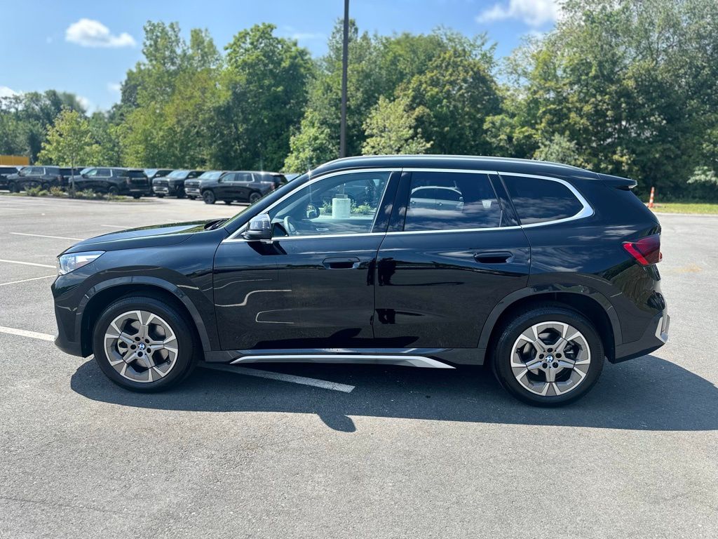 2025 Bmw X1 XDrive28i photo 2