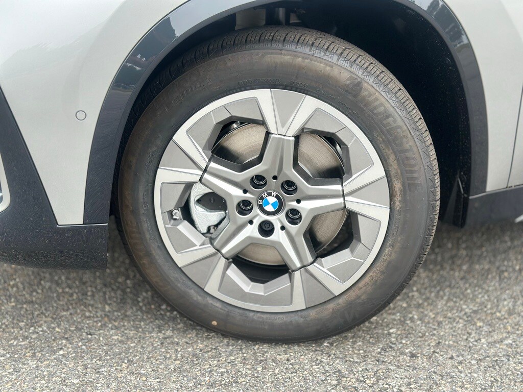 2026 Bmw X1 XDrive28i photo 2