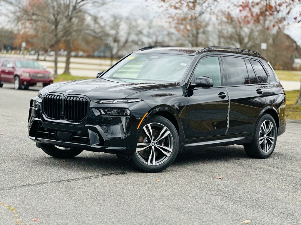 2026 BMW X7 40i's photo