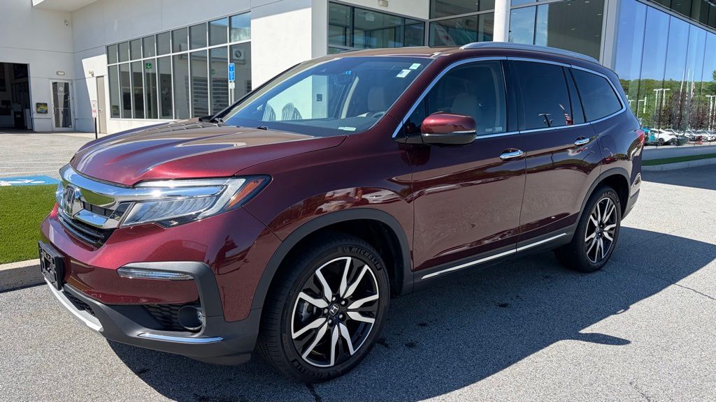 2022 Honda Pilot Touring AWD's photo