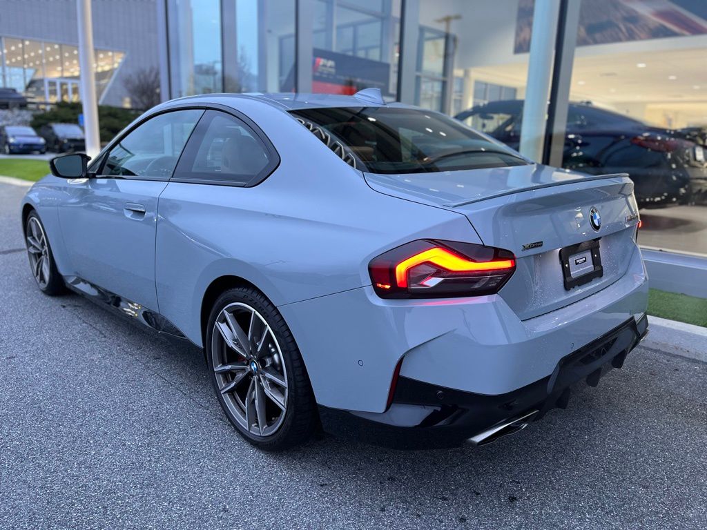 2022 Bmw M240i xDrive photo 2