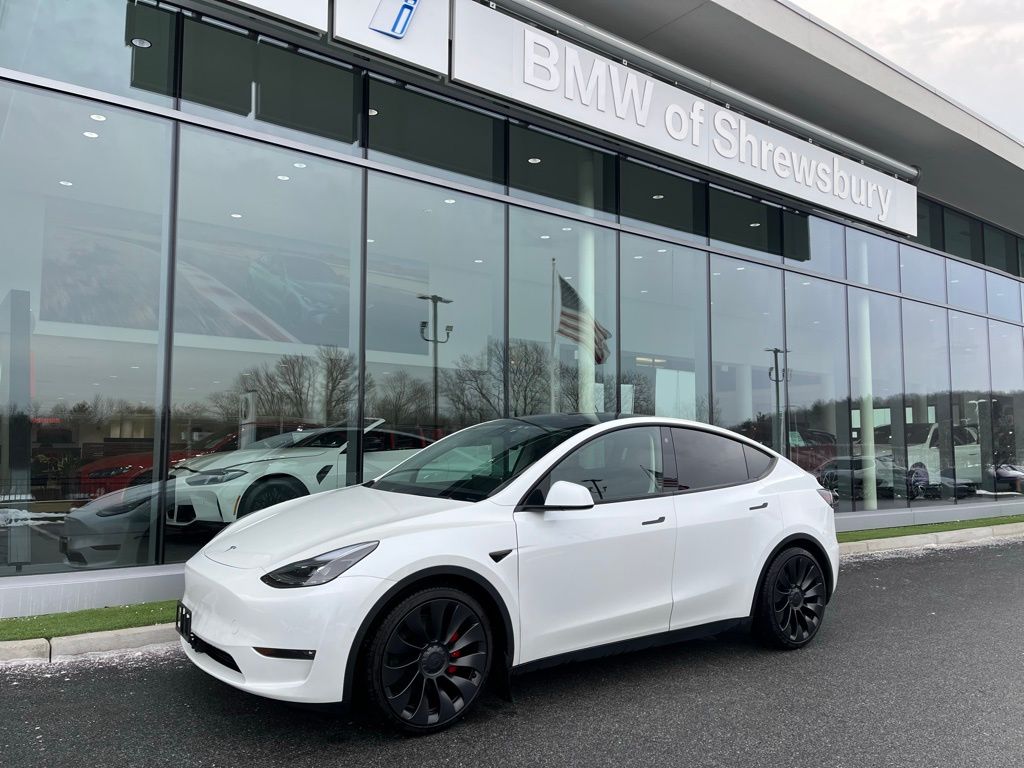 2022 Tesla Model Y Performance's photo