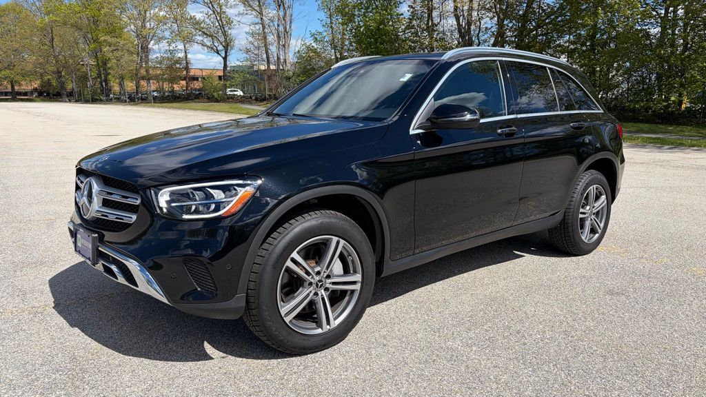 2022 Mercedes-Benz GLC