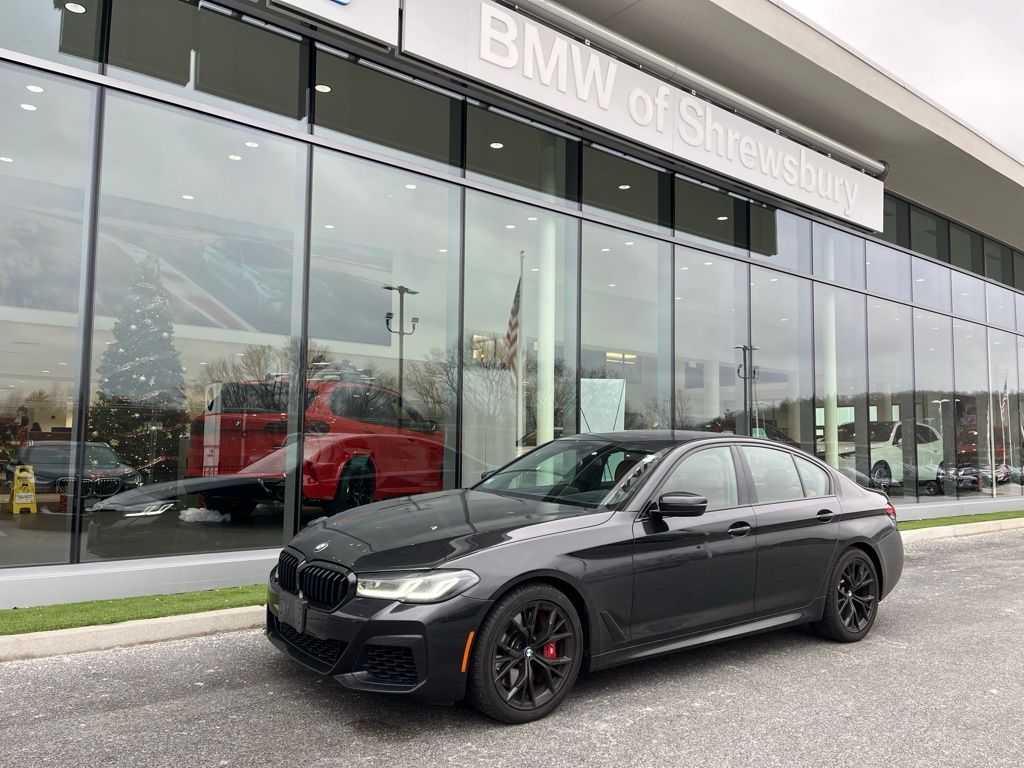 2023 BMW 5 Series 540i's photo