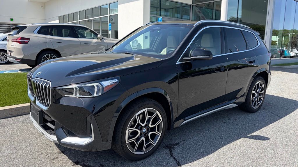 2025 BMW X1 xDrive28i's photo