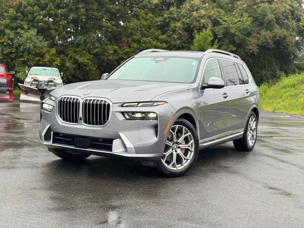 2025 BMW X7 xDrive40i SUV