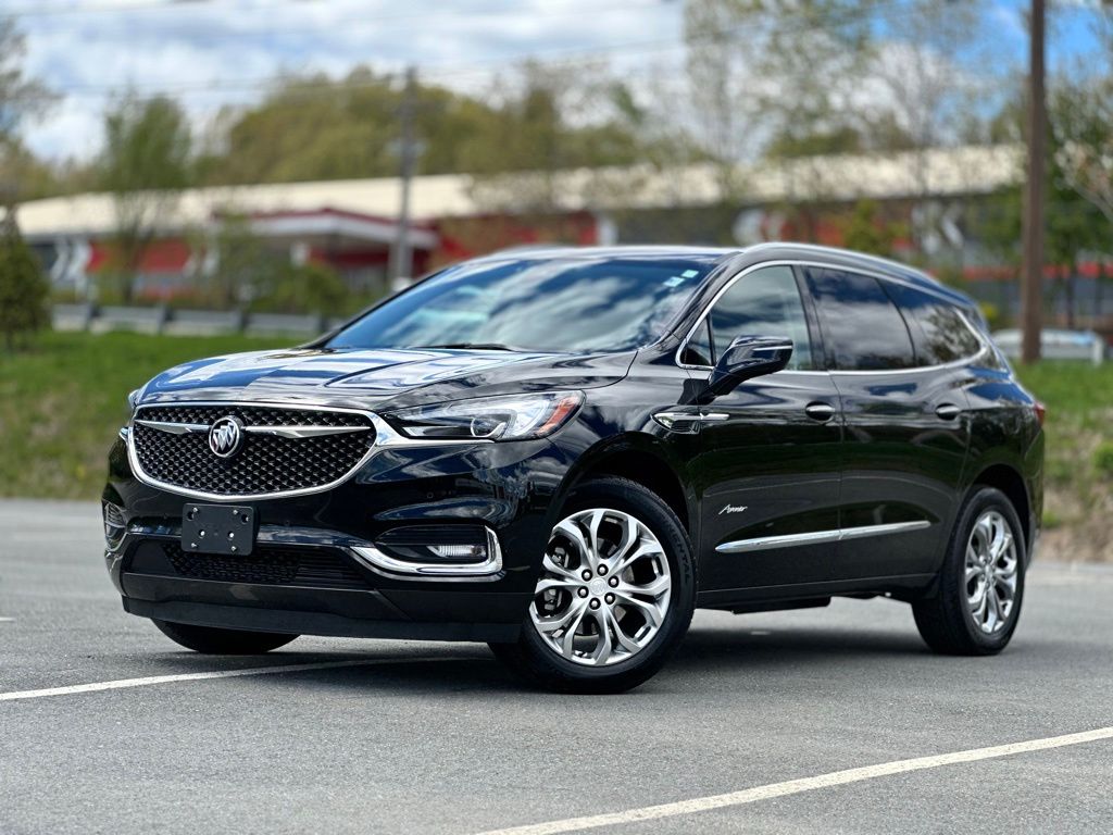 2018 Buick Enclave Avenir AWD's photo