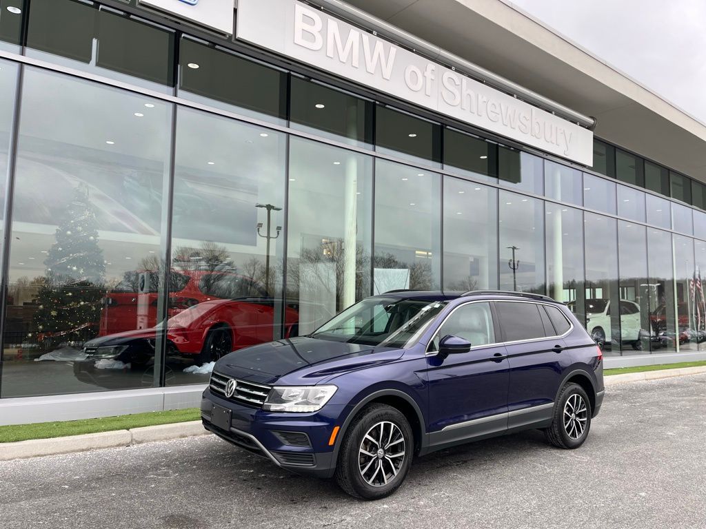 2021 Volkswagen Tiguan SE's photo