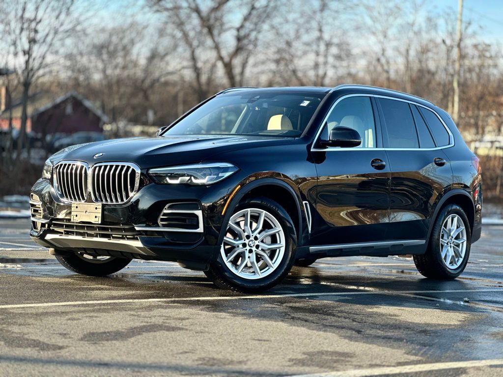 2022 BMW X5 40i's photo