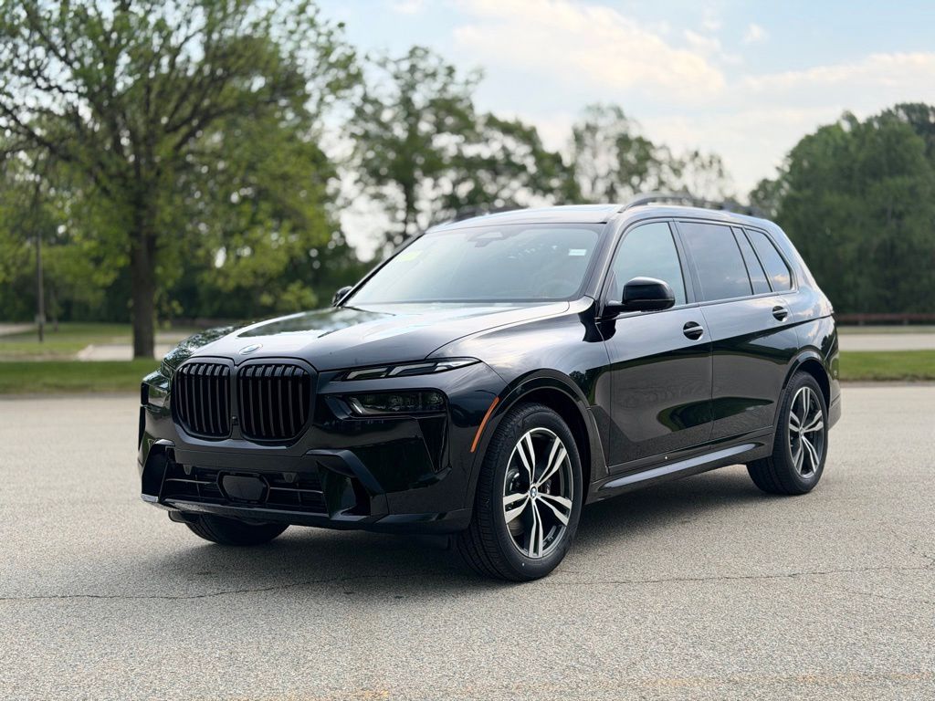2027 BMW X7 xDrive40i's photo